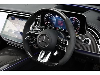 MERCEDES-BENZ E-CLASS - 4