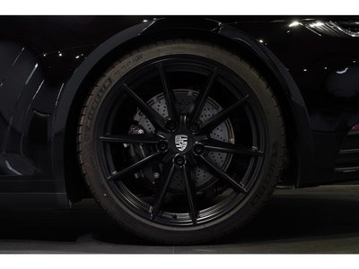 PORSCHE 911 - 10