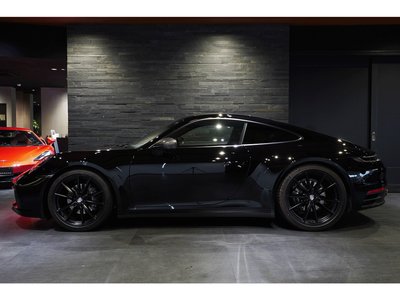 PORSCHE 911 - 8