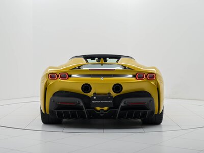 2023 Ferrari SF90 SPIDER 照片 6