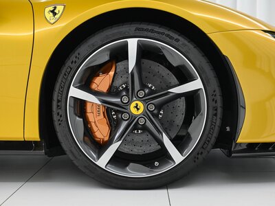 2023 Ferrari SF90 SPIDER 照片 9