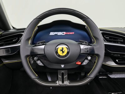 2023 Ferrari SF90 SPIDER thumbnail 15