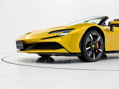 2023 Ferrari SF90 SPIDER thumbnail 27