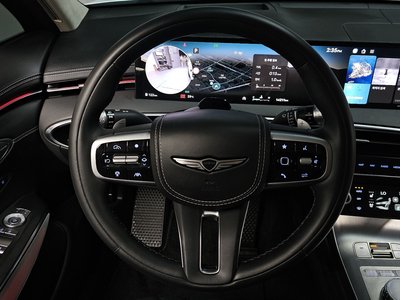 2024 Genesis GV70 thumbnail 20