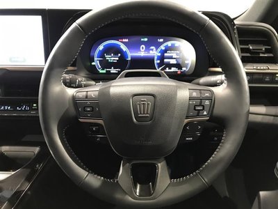 TOYOTA CROWN SPORT - 9