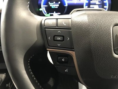 TOYOTA CROWN SPORT - 10