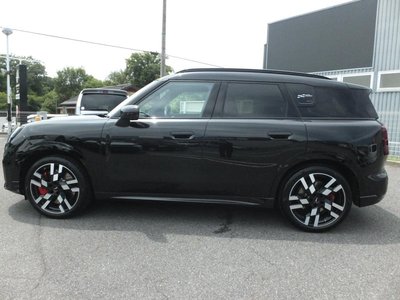 2024 MINI COOPER COUNTRYMAN photo 16