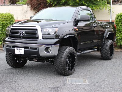 TOYOTA TUNDRA - 7