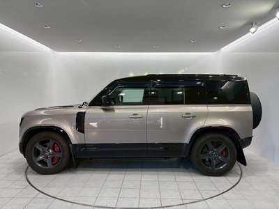 LAND ROVER DEFENDER - 5