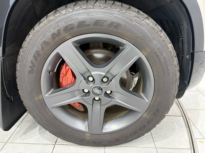 LAND ROVER DEFENDER - 10