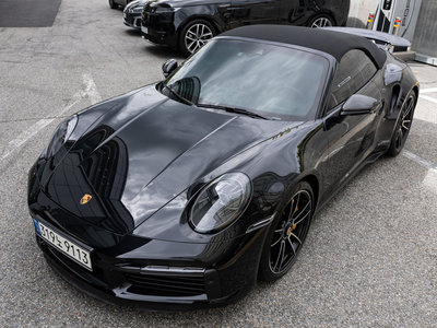 صورة 9 لـ 2022 Porsche 911