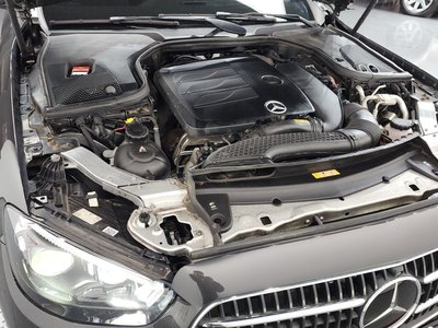 MERCEDES-BENZ E-CLASS - 7