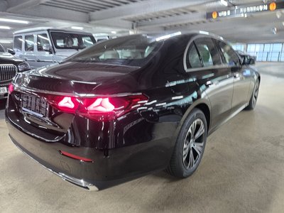 MERCEDES-BENZ E-CLASS - 4
