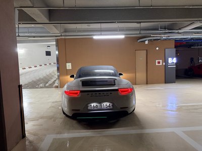 صورة 7 لـ 2015 Porsche 911