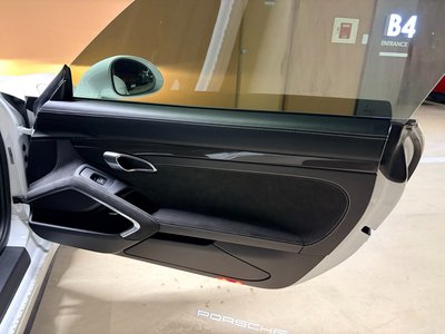 صورة مصغرة 15 لـ 2015 Porsche 911