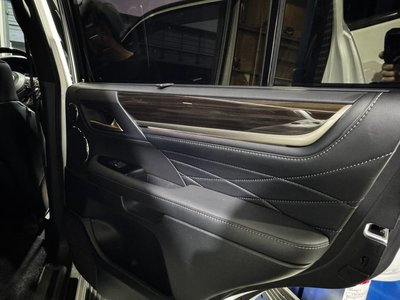 صورة مصغرة 34 لـ 2021 Lexus LX