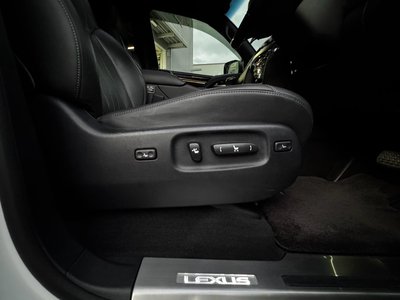 صورة مصغرة 27 لـ 2021 Lexus LX