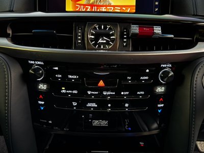 صورة مصغرة 40 لـ 2021 Lexus LX