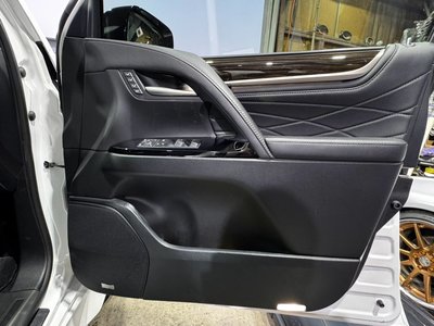 صورة مصغرة 33 لـ 2021 Lexus LX
