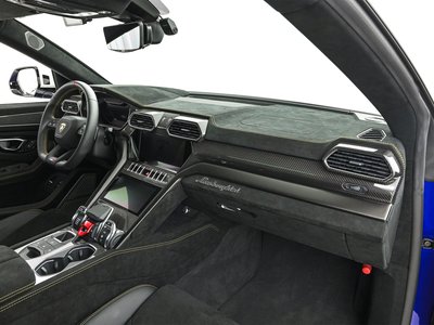 صورة مصغرة 18 لـ 2025 Lamborghini URUS