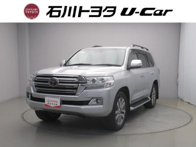 TOYOTA LAND CRUISER 200