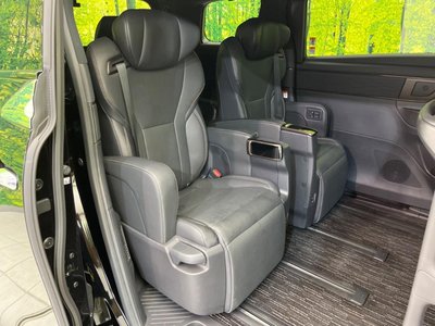 صورة 9 لـ 2024 Toyota ALPHARD