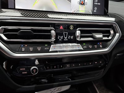 2024 BMW X4 缩略图 28