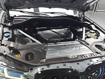 2024 BMW X4 photo 7