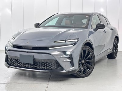 2024 Toyota CROWN SPORT 照片 1