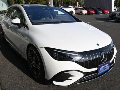 MERCEDES-BENZ EQE - 7