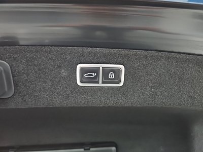 2022 Genesis G90 (RS4) — миниатюра 20