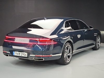 2022 Genesis G90 (RS4) photo 3