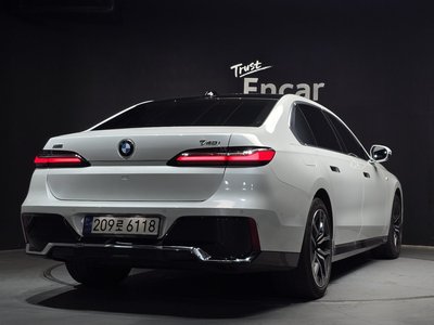 BMW 7 SERIES - 4