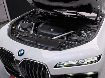 BMW 7 SERIES - 7