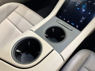 2023 Porsche TAYCAN 缩略图 16