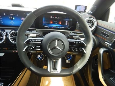 MERCEDES-BENZ CLA AMG - 9