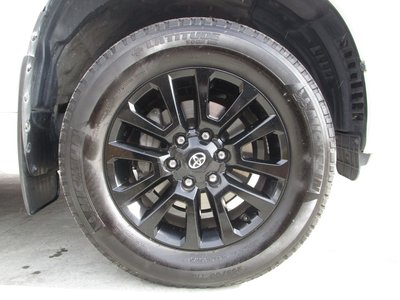 TOYOTA LAND CRUISER PRADO - 6