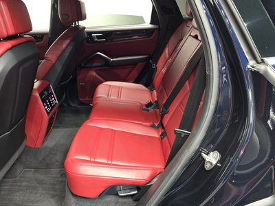 2021 Porsche CAYENNE — миниатюра 11
