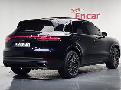 صورة 3 لـ 2021 Porsche CAYENNE