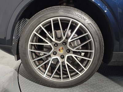 صورة 6 لـ 2021 Porsche CAYENNE
