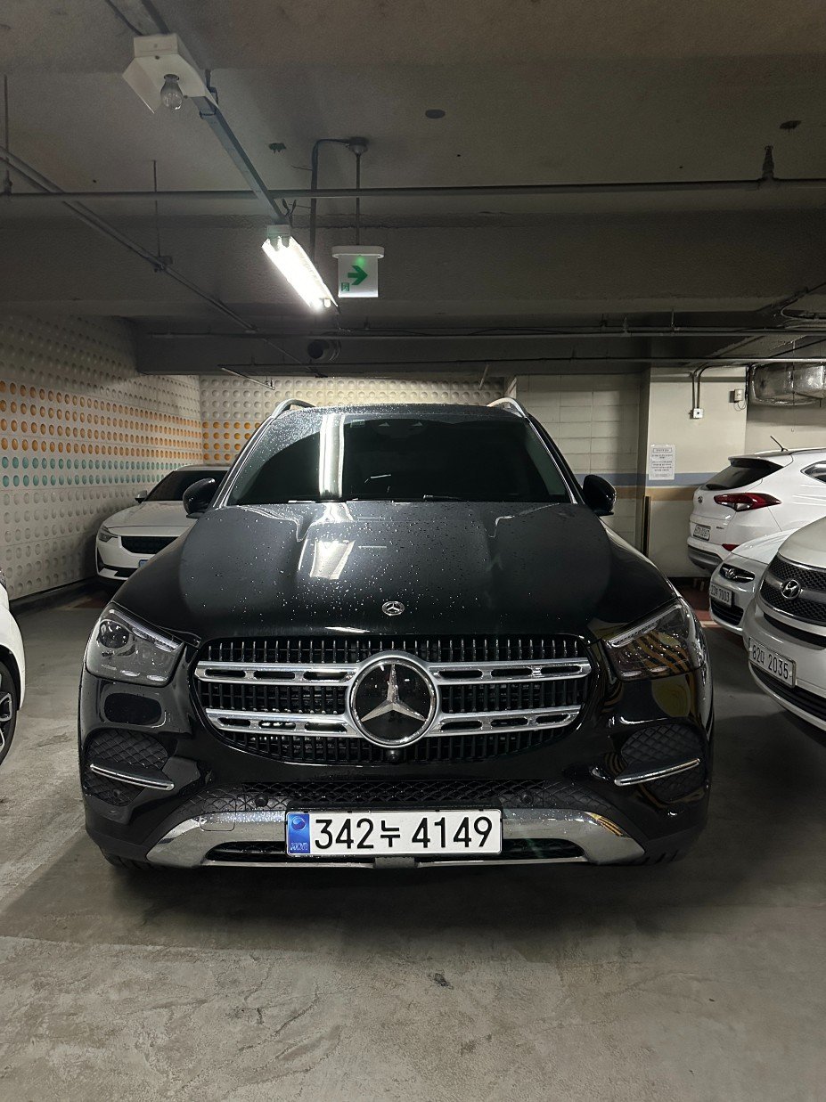 MERCEDES-BENZ GLE - View 1