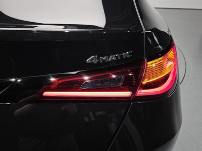صورة 10 لـ 2025 Mercedes-BENZ GLC