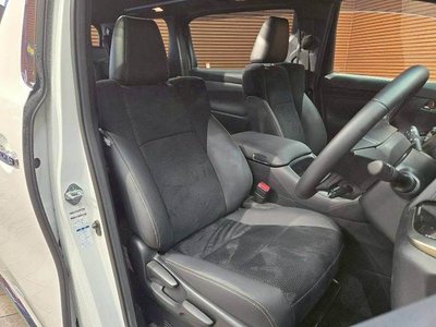 TOYOTA ALPHARD - 8