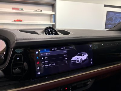2025 Porsche CAYENNE 缩略图 17