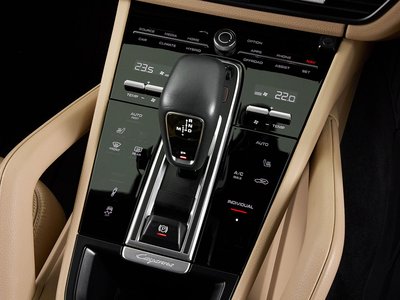 صورة مصغرة 26 لـ 2021 Porsche CAYENNE