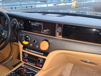 ROLLS-ROYCE GHOST - 9