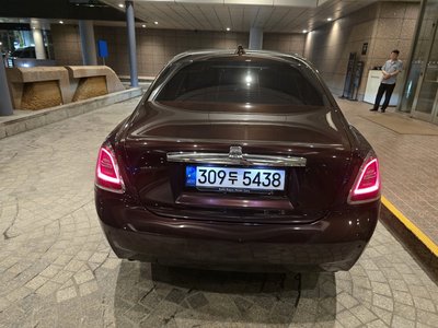 ROLLS-ROYCE GHOST - 3