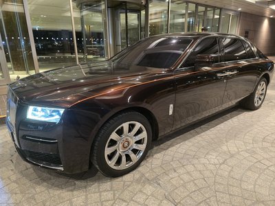 ROLLS-ROYCE GHOST