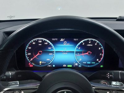 MERCEDES-BENZ E-CLASS - 8