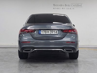 MERCEDES-BENZ E-CLASS - 3